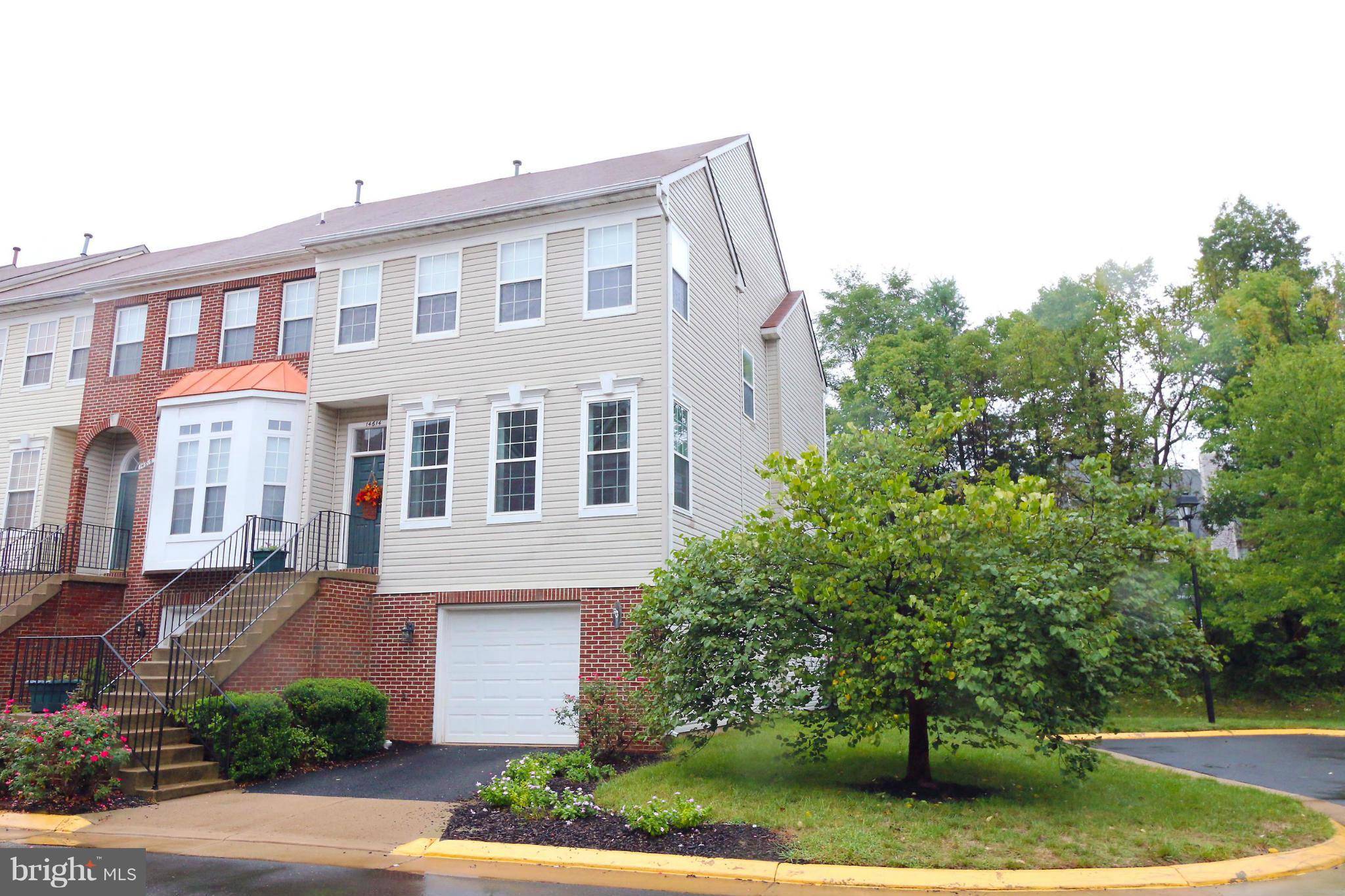 Centreville, VA 20120,14614 INDIAN SUMMER CT