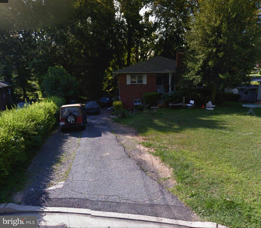 Falls Church, VA 22044,3143 ROW PL