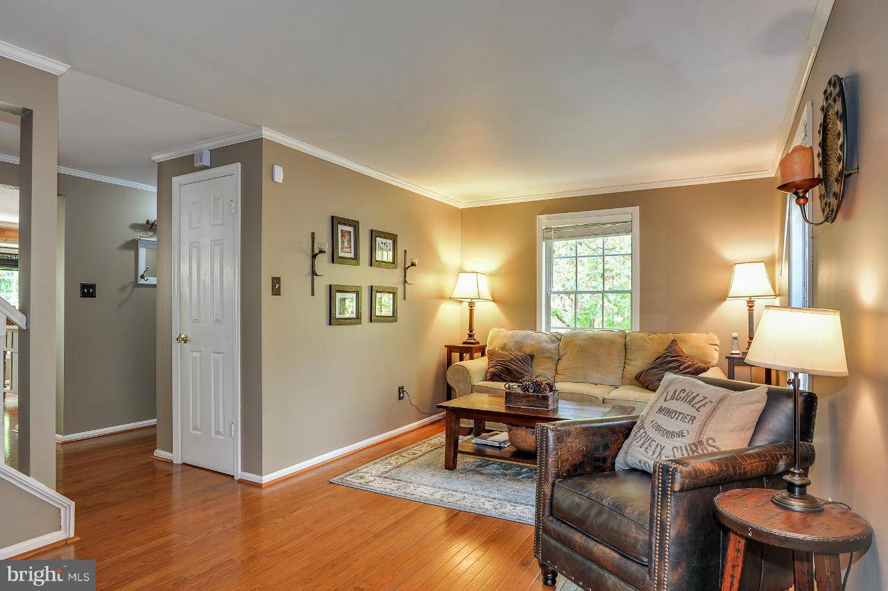 Alexandria, VA 22315,6647 ROCKLEIGH WAY