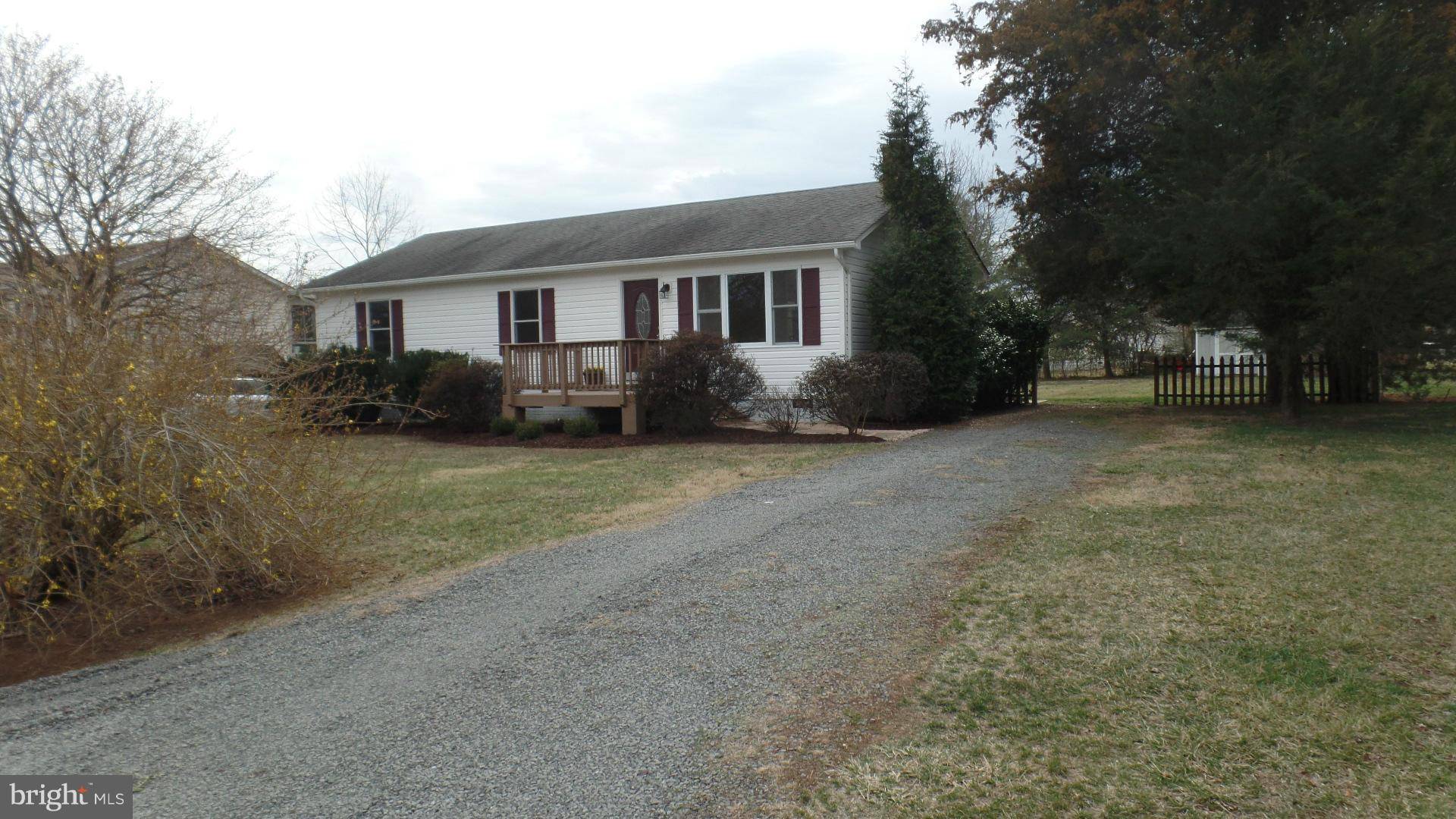 Bealeton, VA 22712,11126 CREST LN