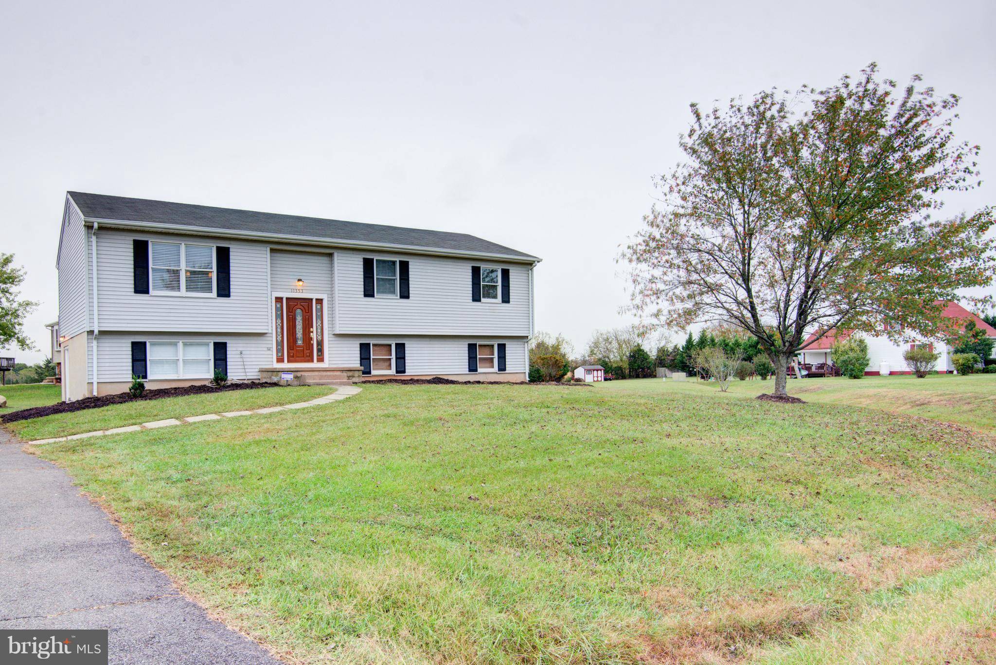 Bealeton, VA 22712,11353 CREST LN S