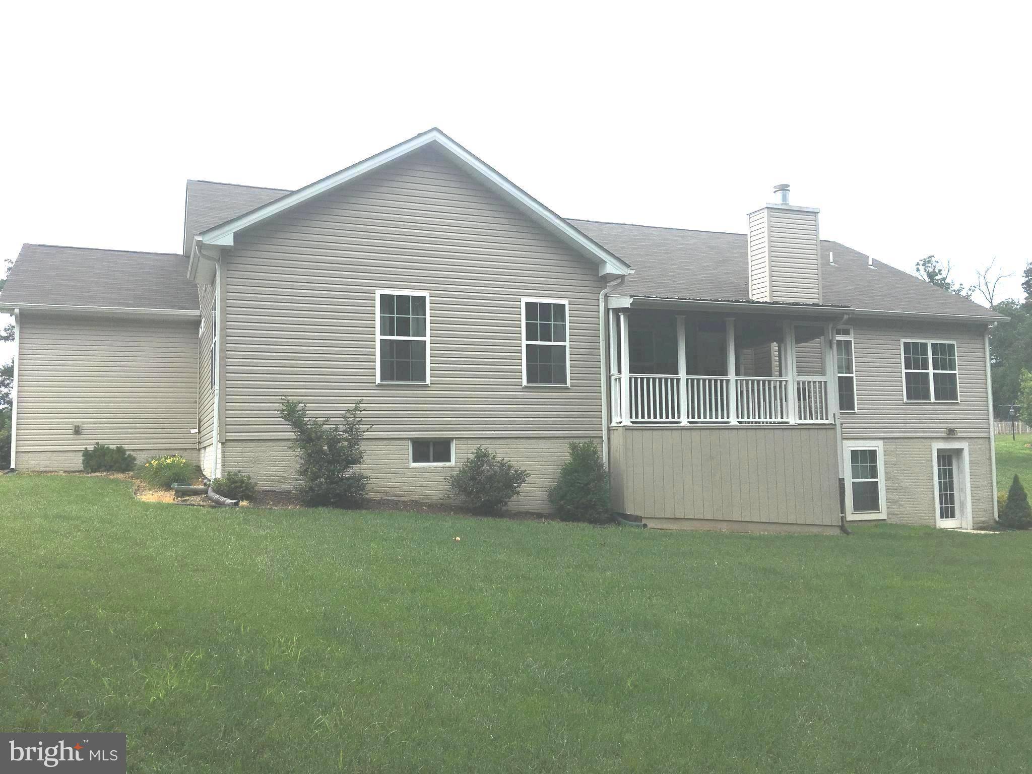 Falling Waters, WV 25419,1103 RIPARIAN DR