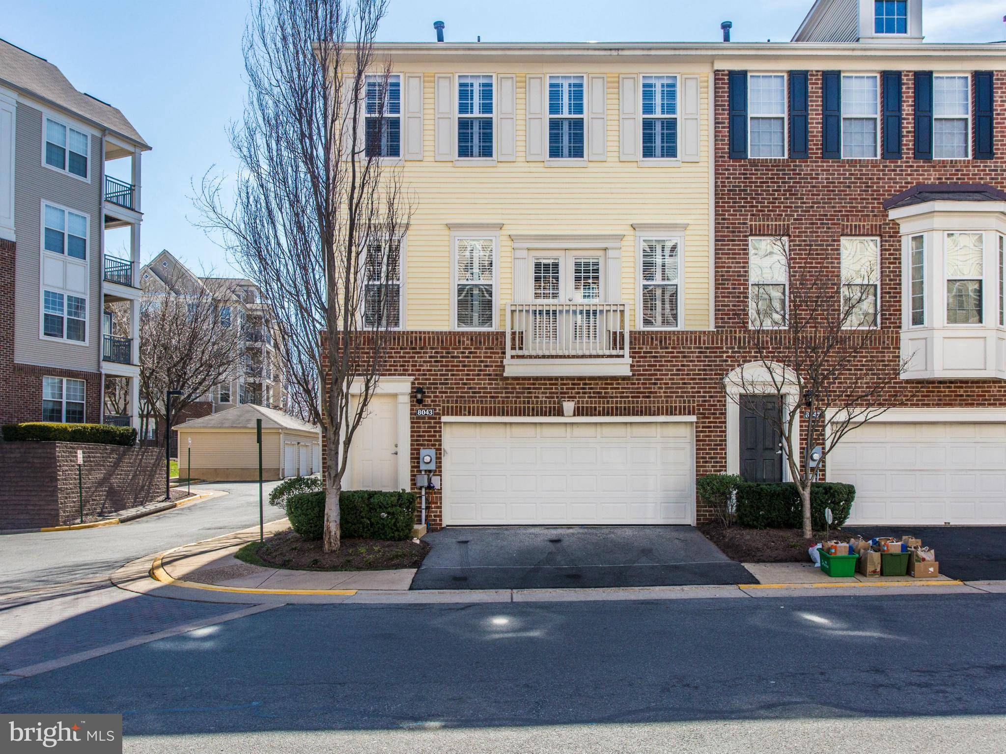 Falls Church, VA 22042,8043 GENEA WAY #8