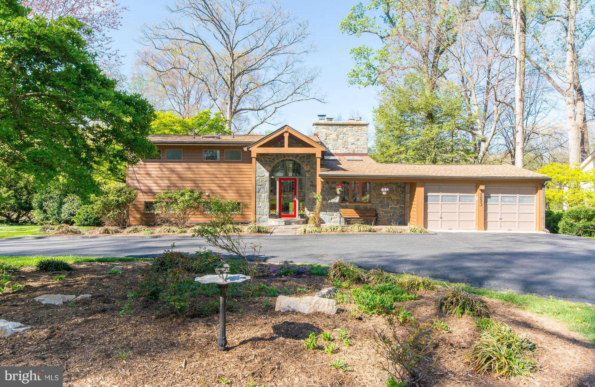 Falls Church, VA 22044,3253 JUNIPER LN