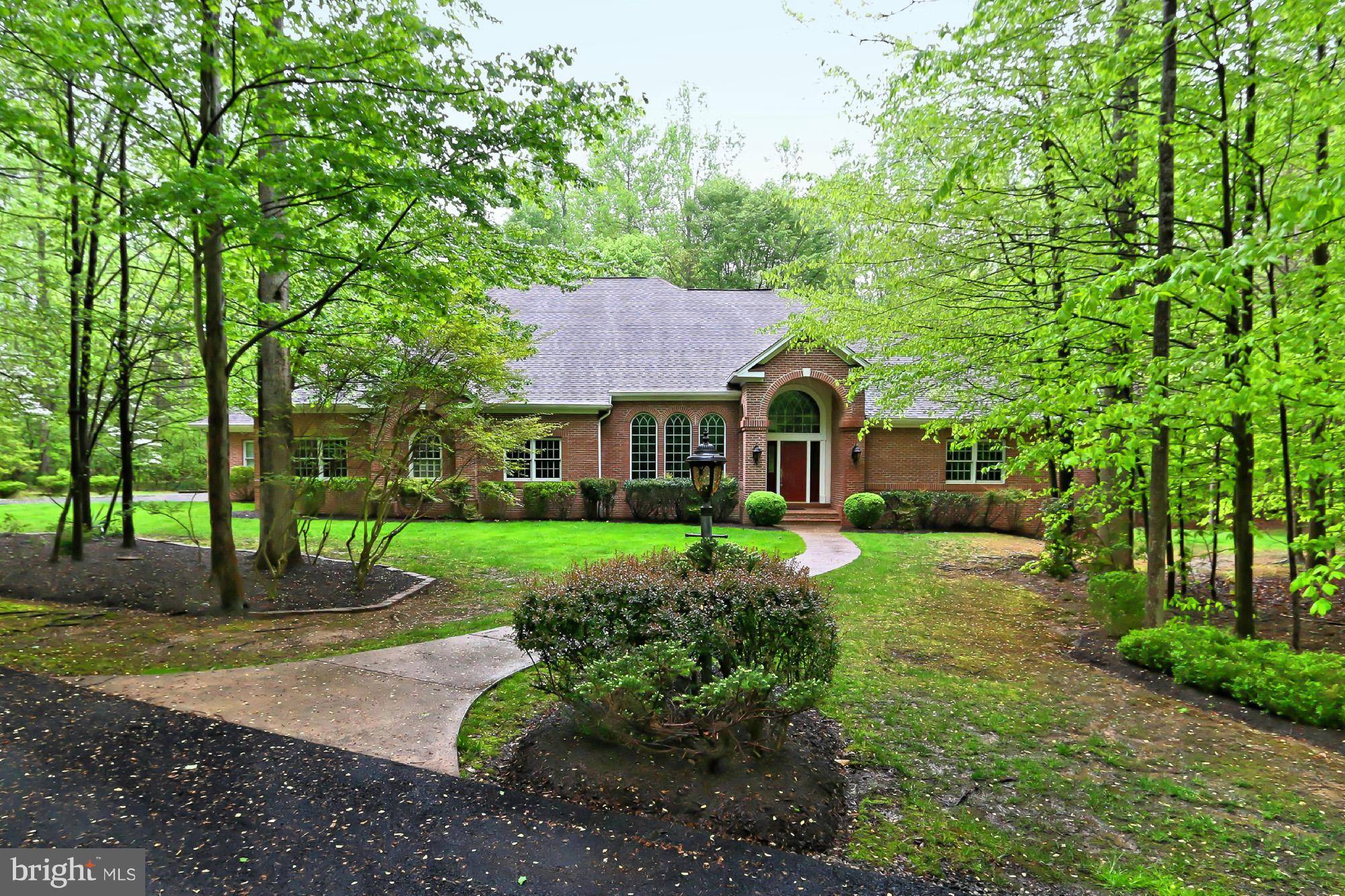 Clifton, VA 20124,7910 CLIFTON HUNT CT