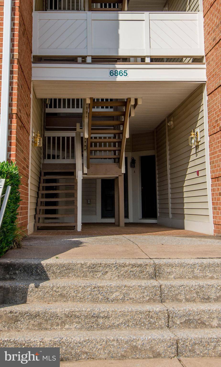 Alexandria, VA 22315,6865-D BRINDLE HEATH WAY #176