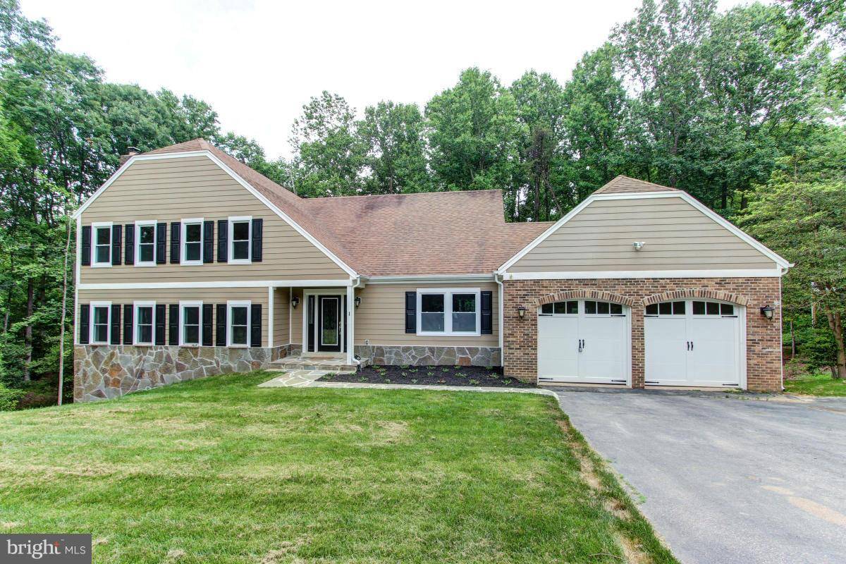 Oakton, VA 22124,3309 SADDLESTONE CT