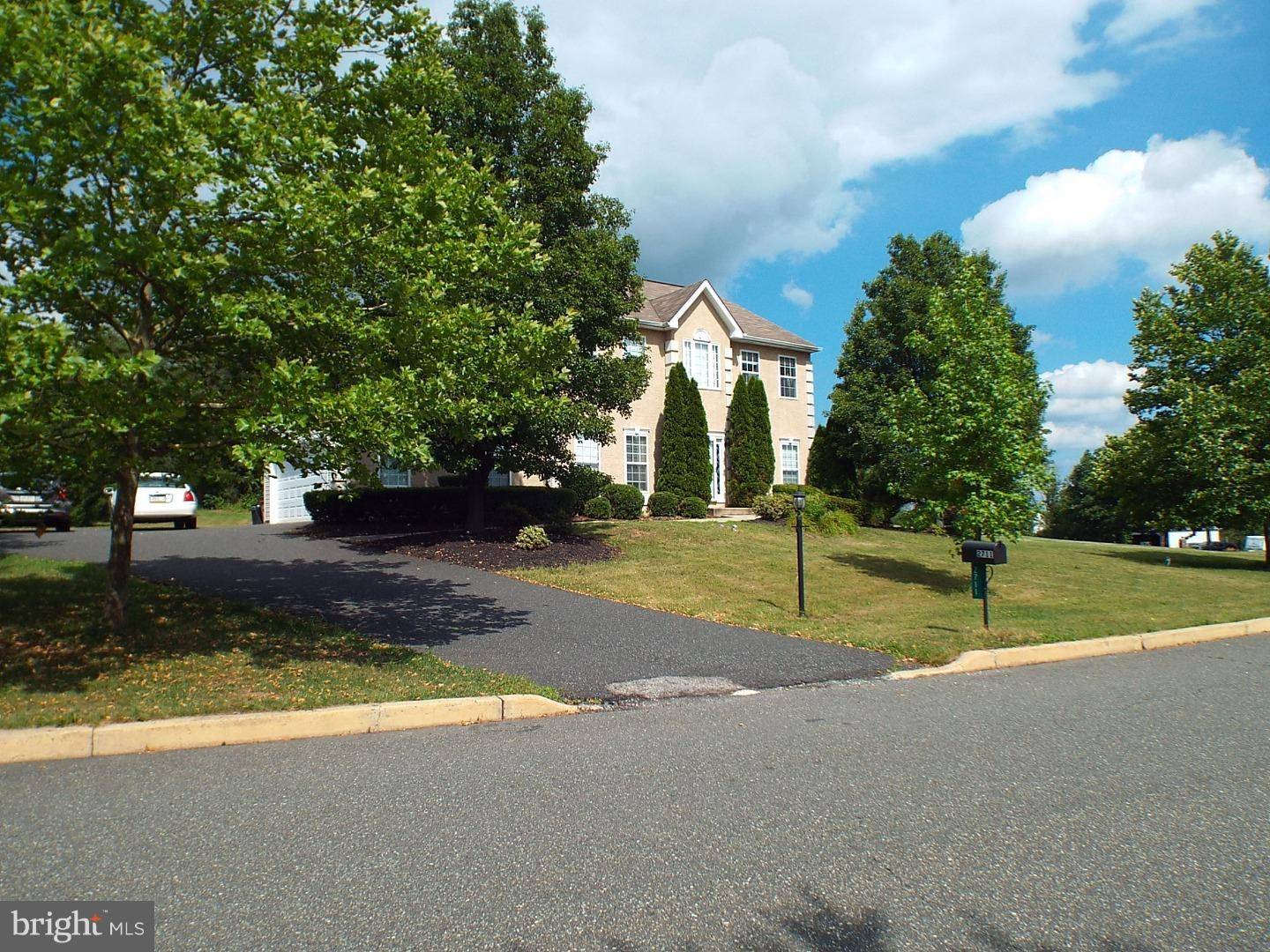 Gilbertsville, PA 19525,2711 GAIL DR