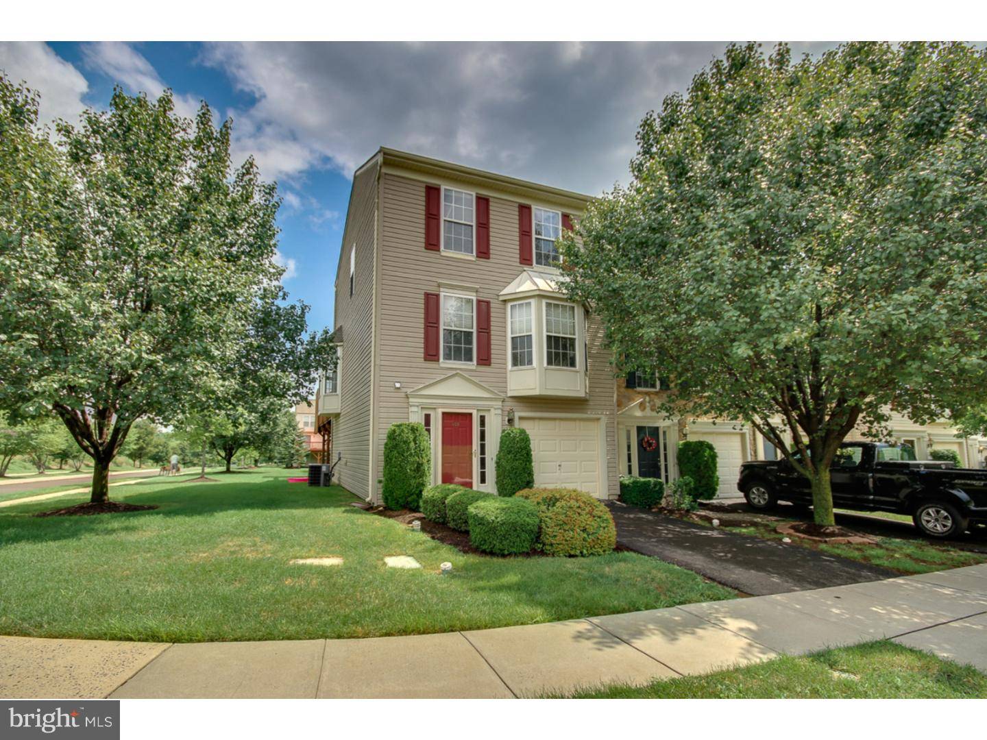 North Wales, PA 19454,405 GEORGES CT