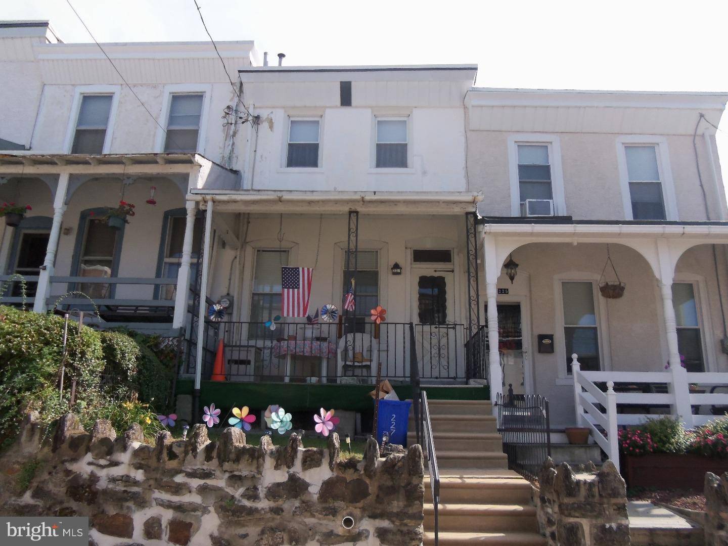 Philadelphia, PA 19128,227 JAMESTOWN ST