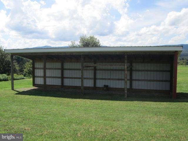 Luray, VA 22835,3601 US HIGHWAY 211 W