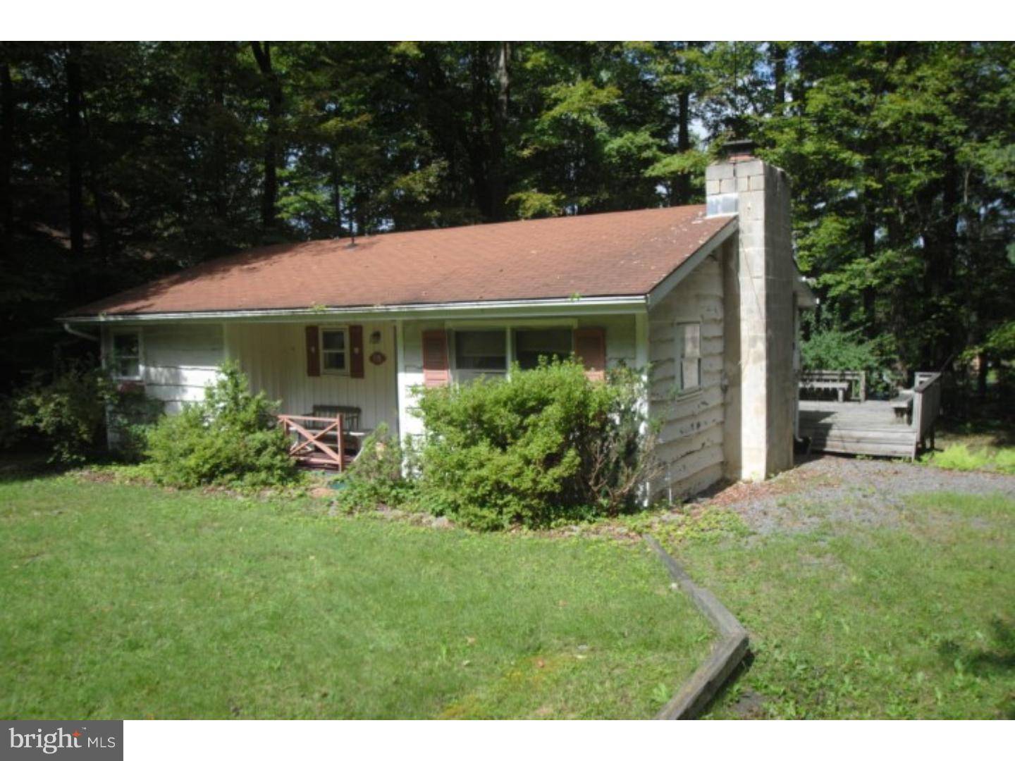 Pocono Lake, PA 18347,115 MOHICAN TRL