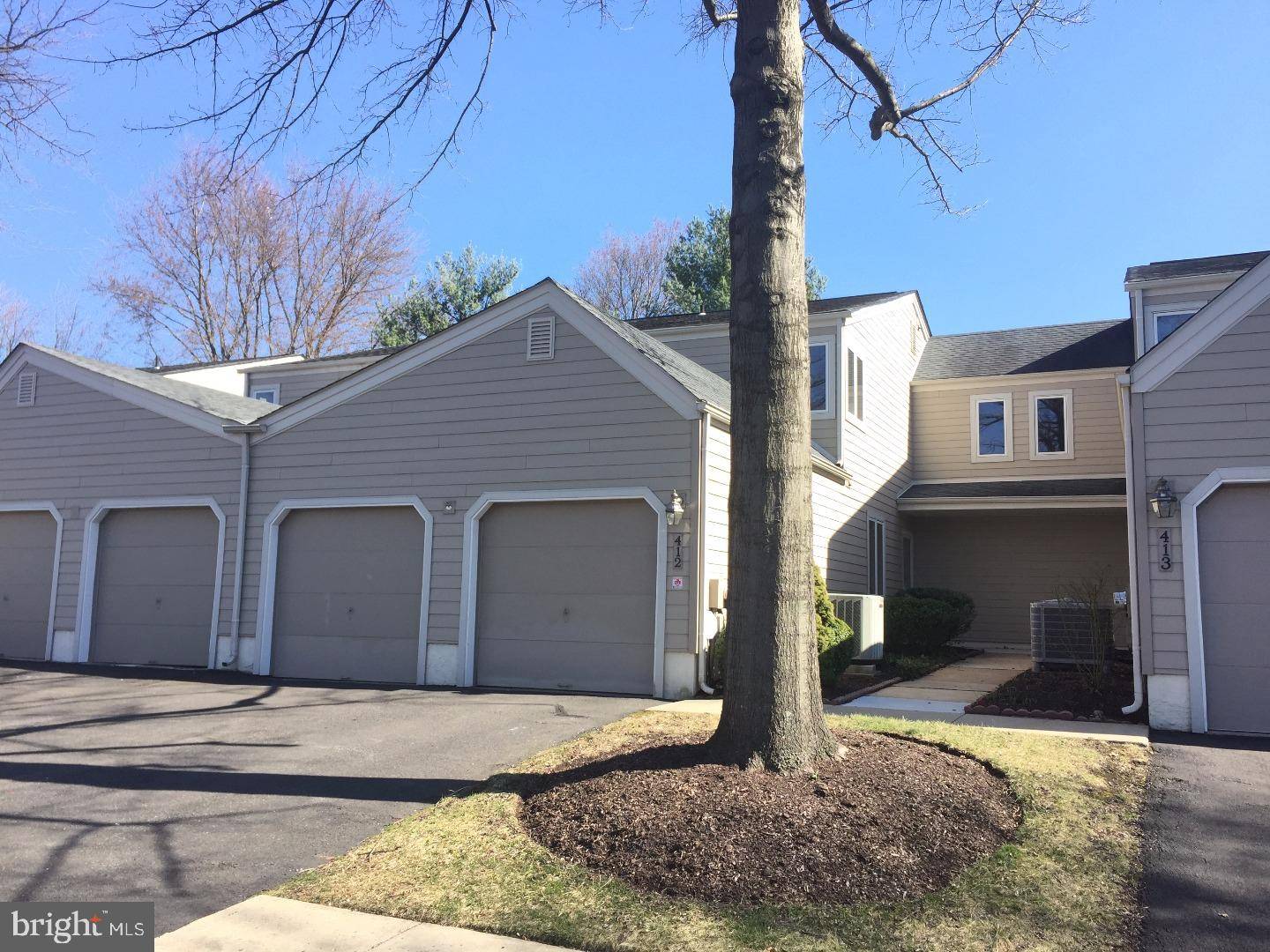 Doylestown, PA 18901,412 HENLEY CT