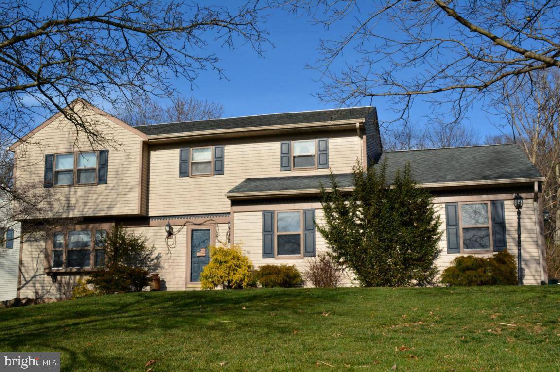 Landisville, PA 17538,627 EASTSIDE DR