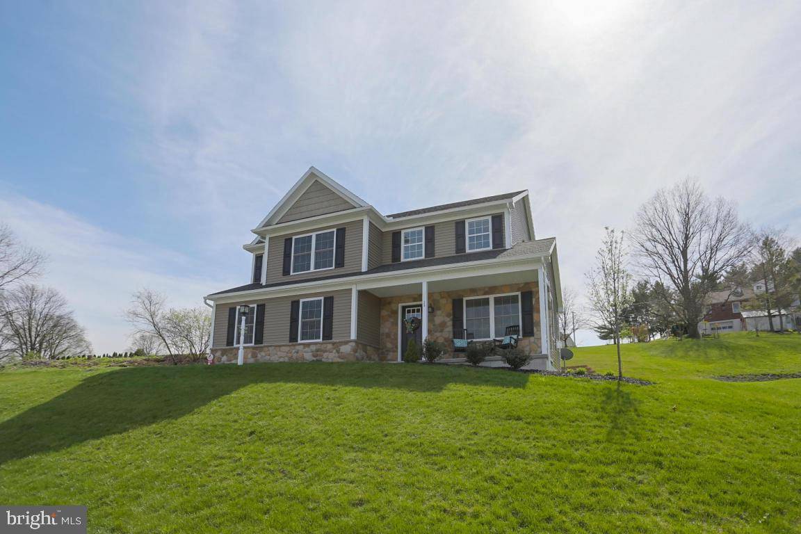 East Earl, PA 17519,109 CARRIAGE WAY