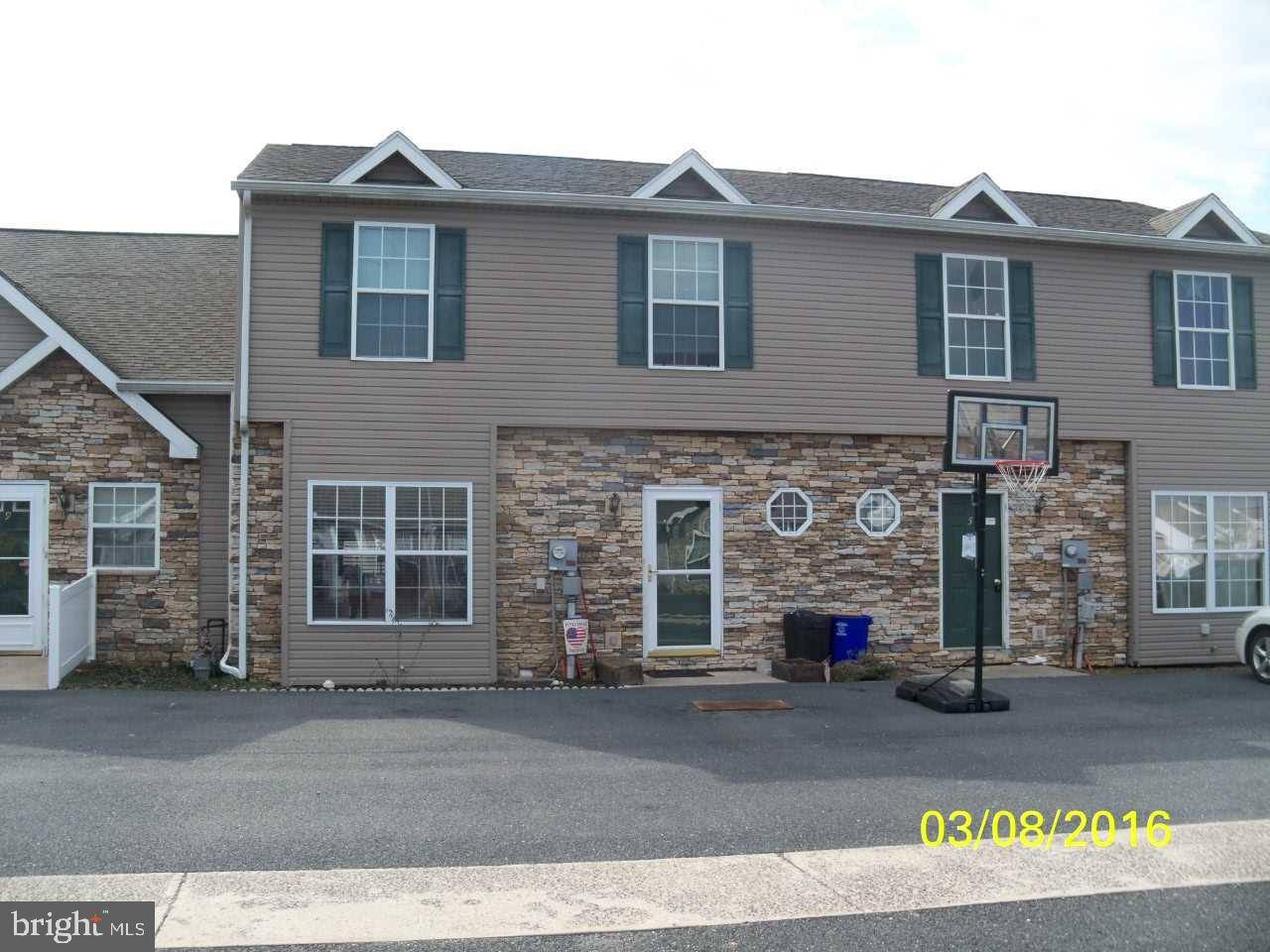 Enola, PA 17025,5 JOHNS DR