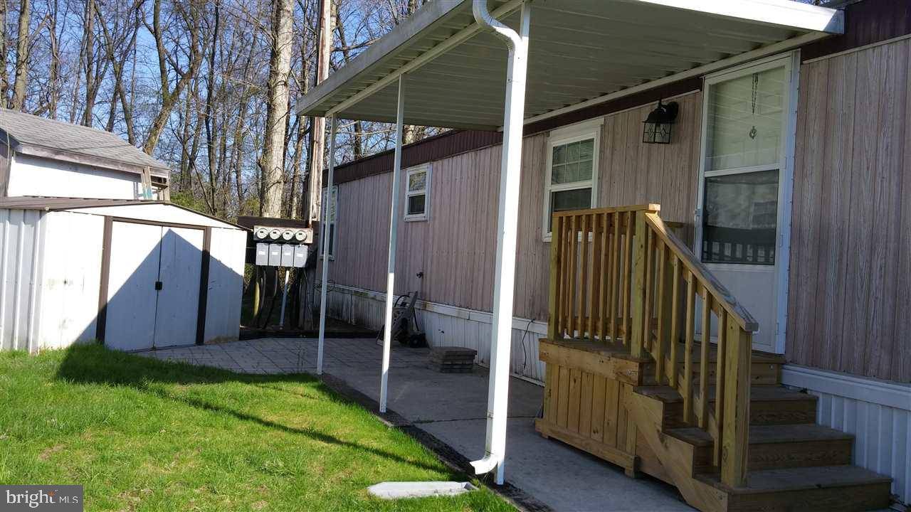 Thomasville, PA 17364,5 MOBILE DR