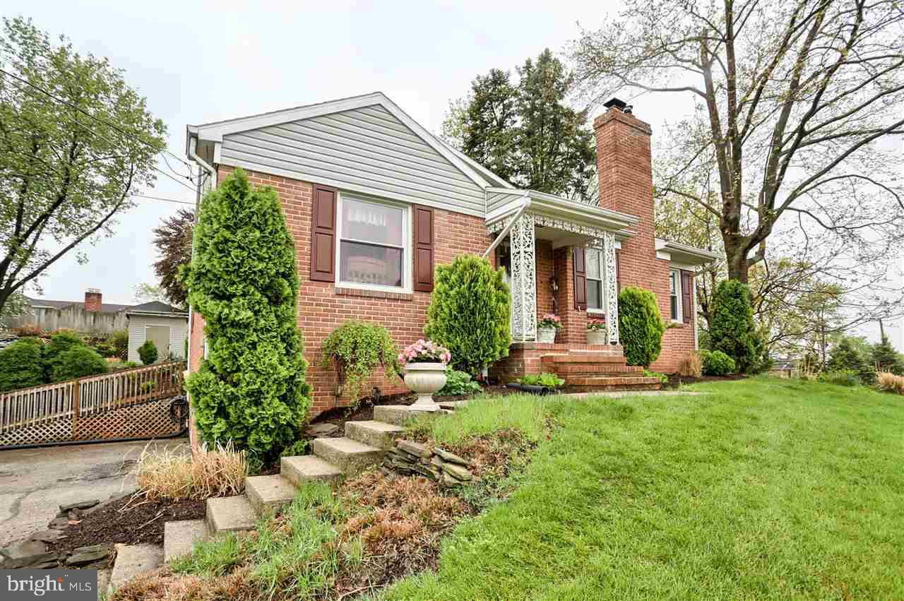 York, PA 17406,40 W LOCUST LN