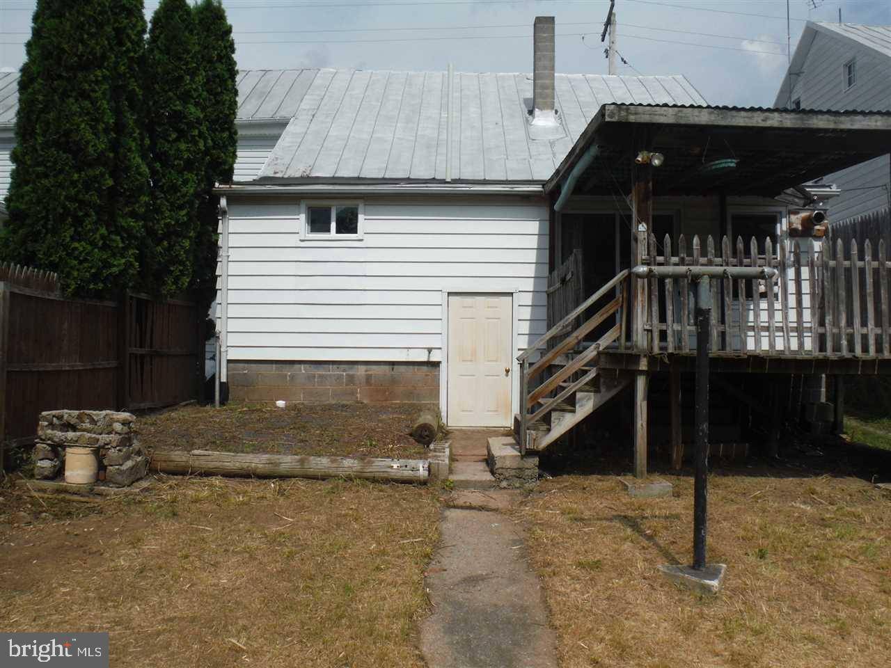 Lewisberry, PA 17339,202 W FRONT ST