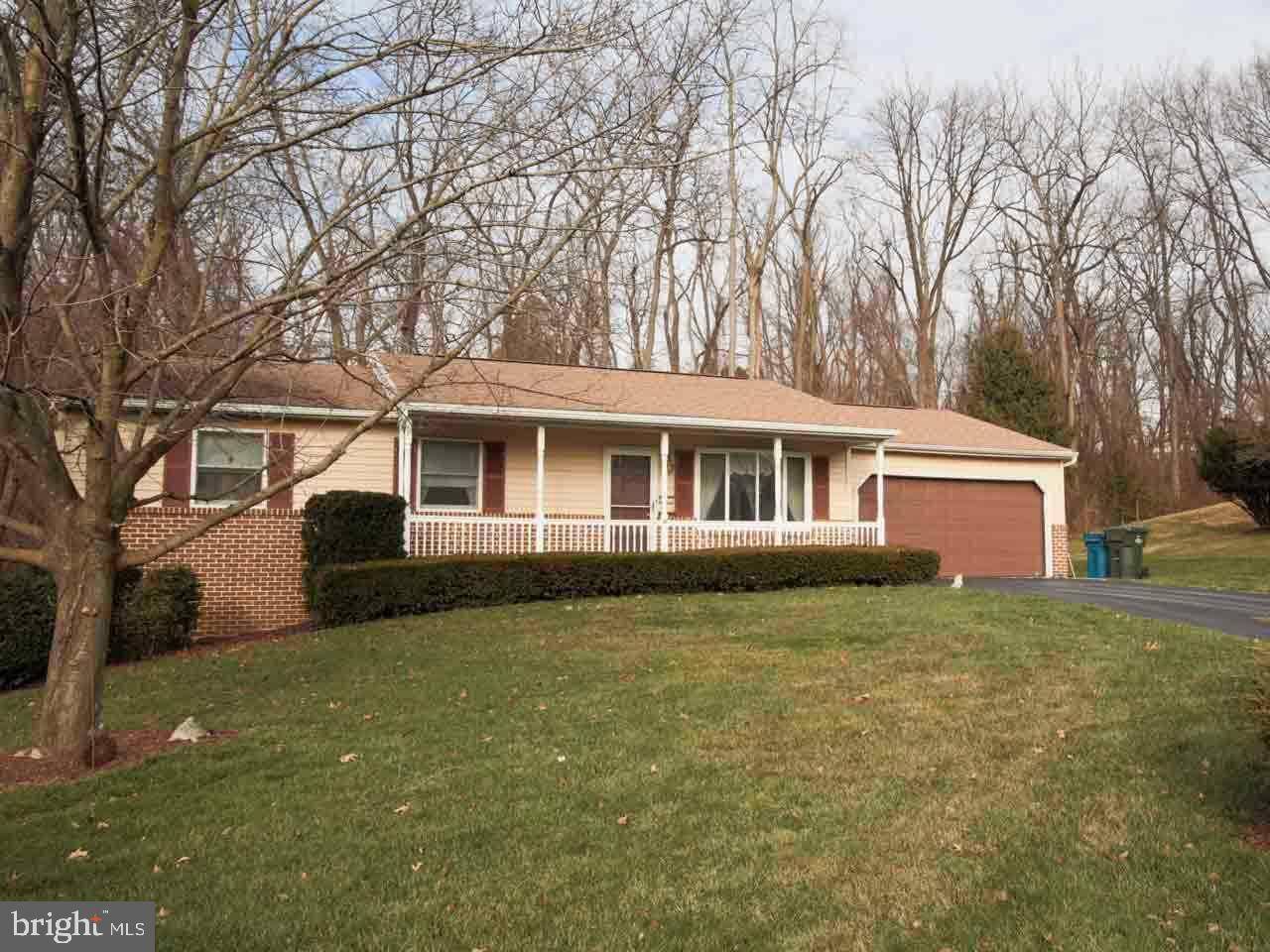 Mechanicsburg, PA 17055,122 SHOLLY DR