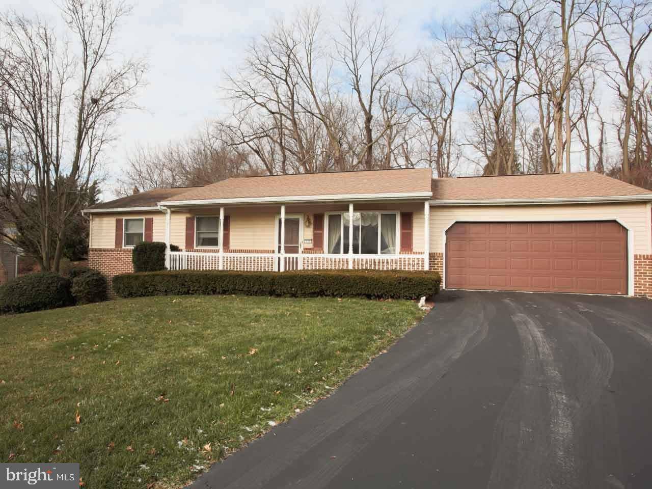 Mechanicsburg, PA 17055,122 SHOLLY DR