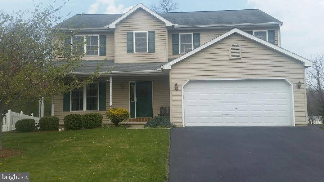 Jonestown, PA 17038,13 LAMBS LN