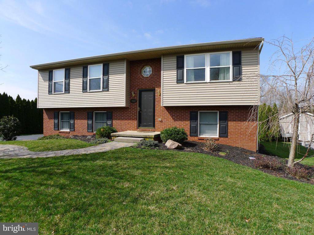 Denver, PA 17517,1041 GLENVIEW DR