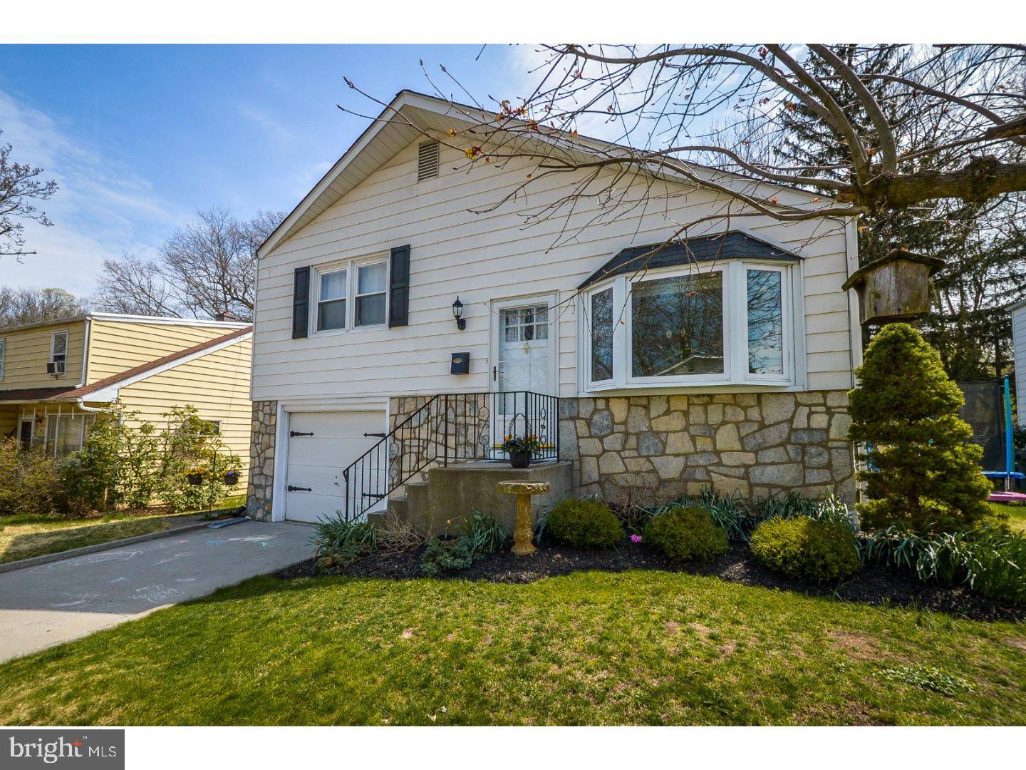 Glenside, PA 19038,941 MAPLE AVE