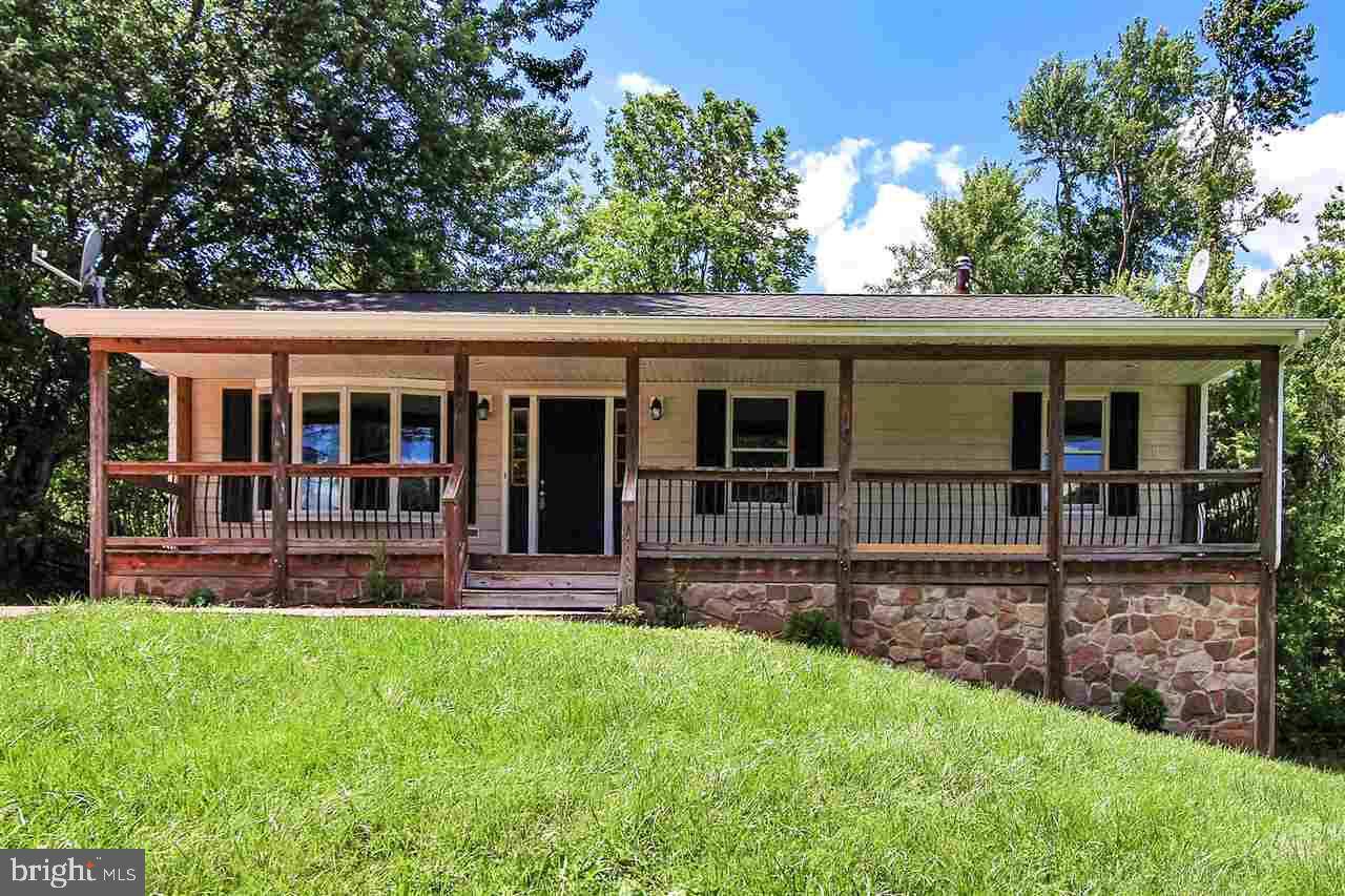 Delta, PA 17314,149 BLACK OAK TRL