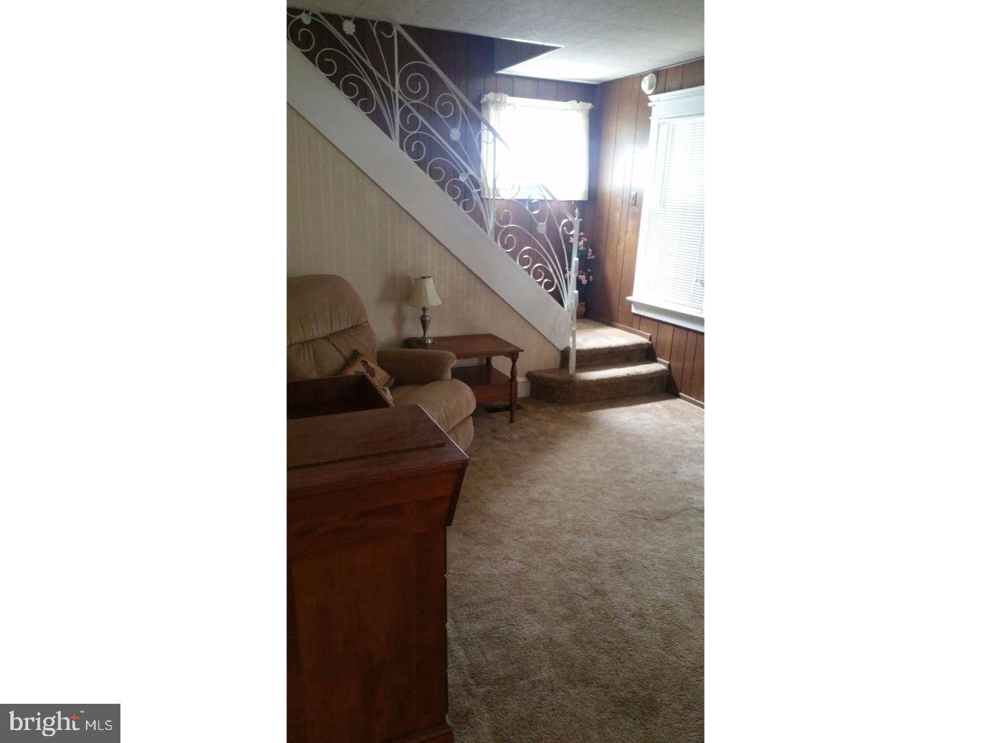 Mount Ephraim, NJ 08059,25 BERWICK AVE