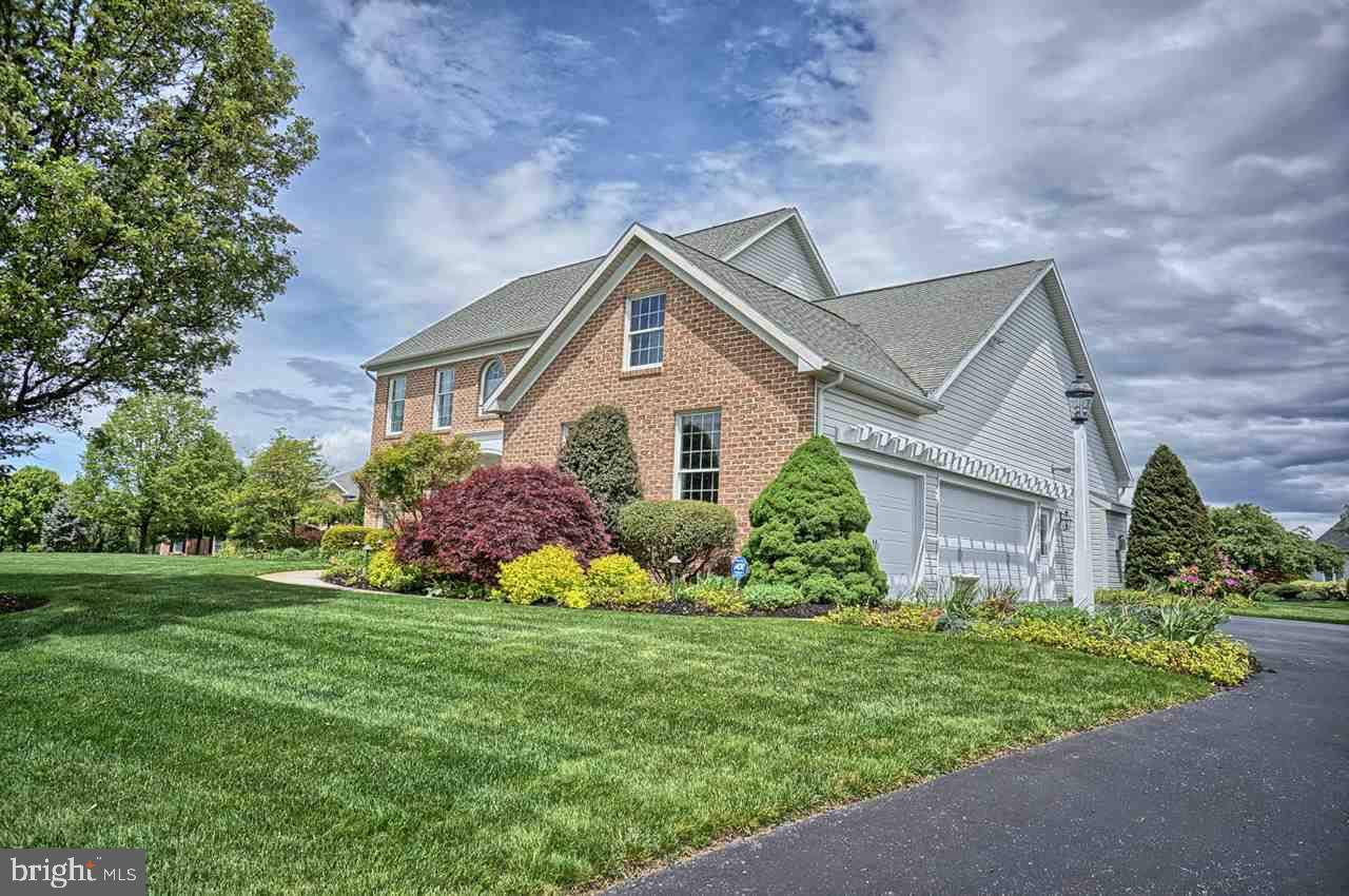 Mechanicsburg, PA 17050,2 APPOMATTOX CT