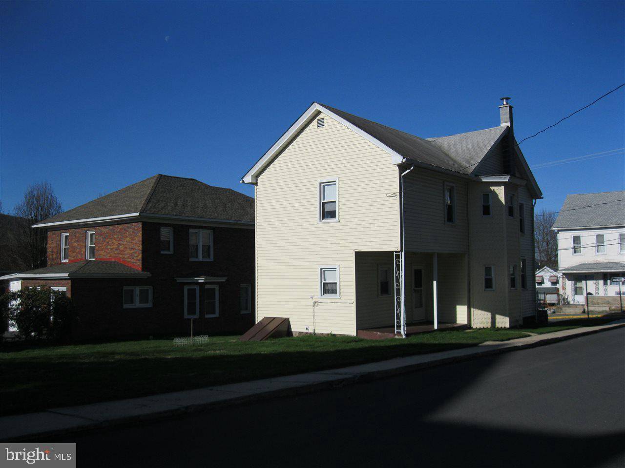 Williamstown, PA 17098,157 N WEST ST