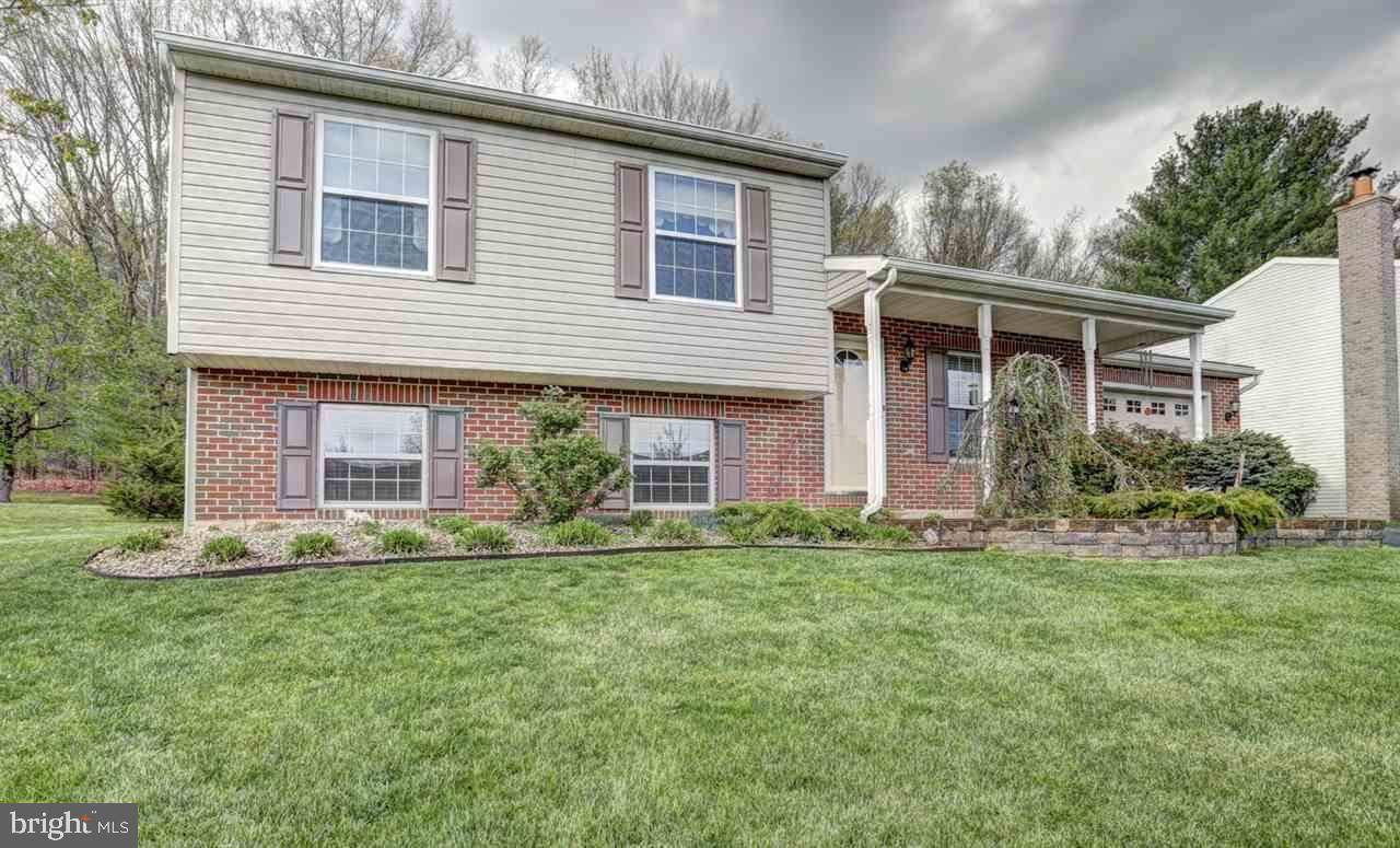 Williamstown, PA 17098,151 LENKER DR