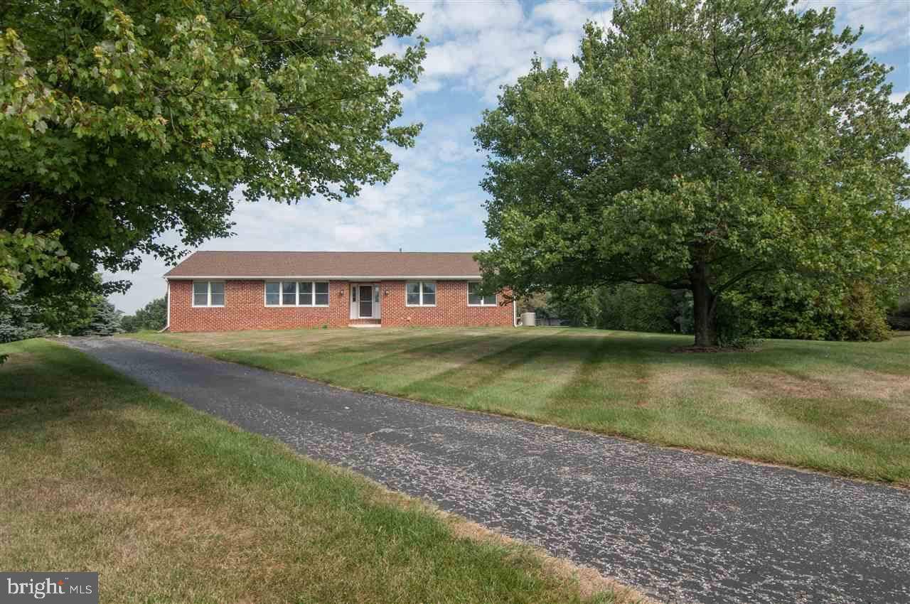 Mechanicsburg, PA 17055,2302 FOXFIRE CIR