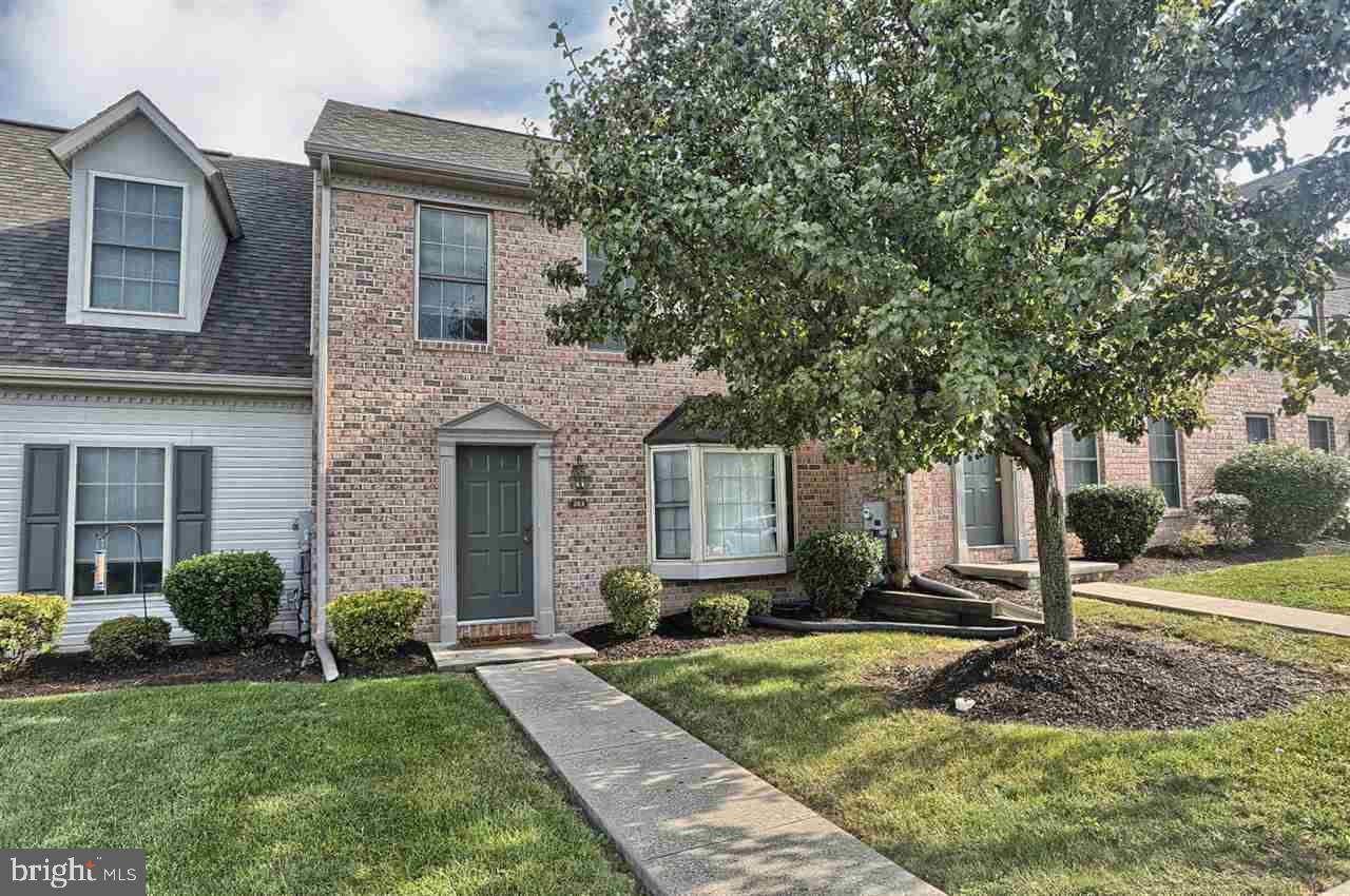 Harrisburg, PA 17110,303 SADDLE RIDGE CT