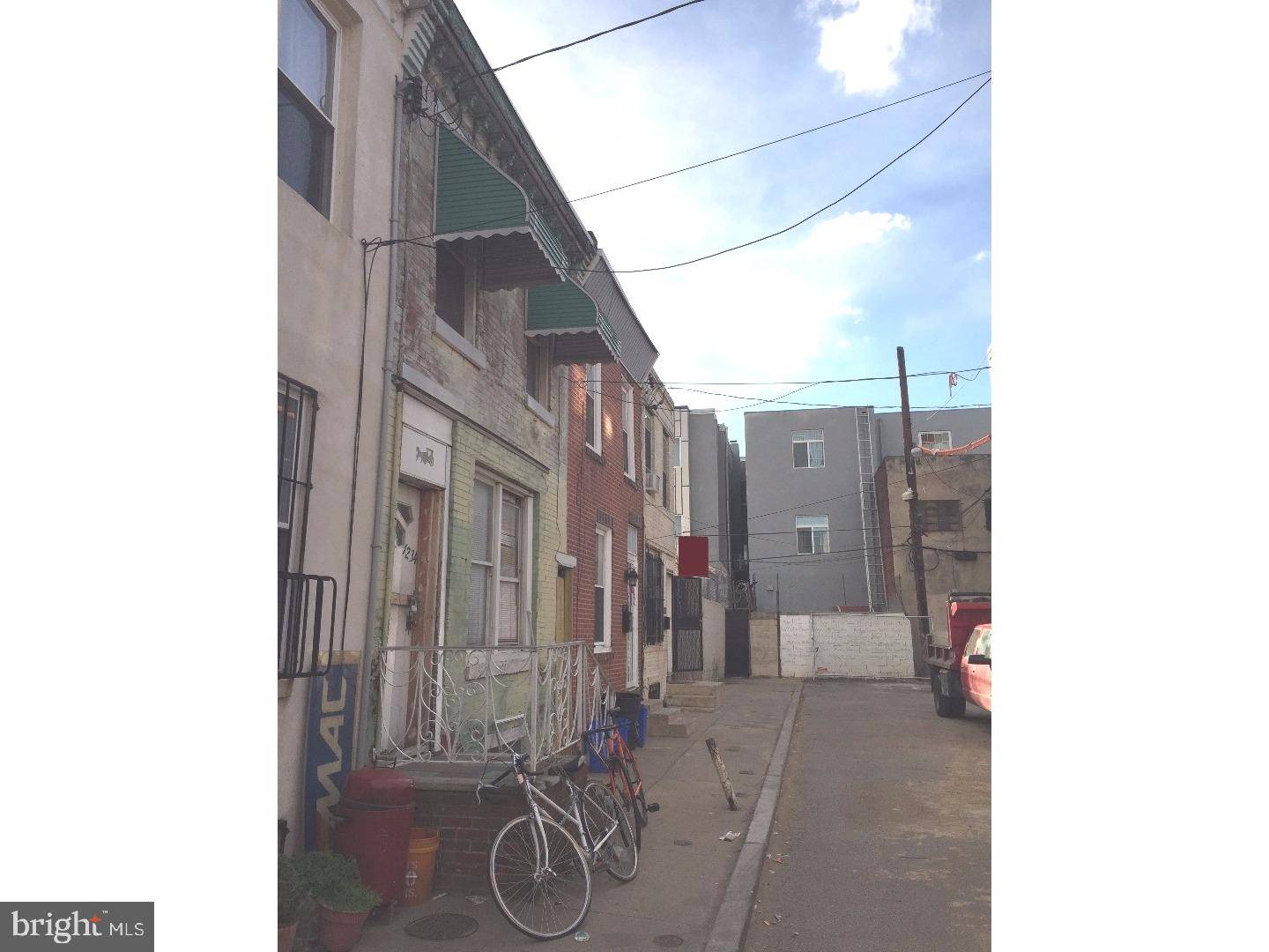 Philadelphia, PA 19147,1234 PETERS ST