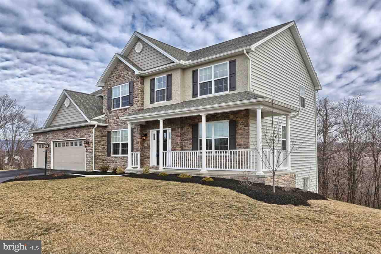 Mechanicsburg, PA 17050,1418 SUMMIT WAY