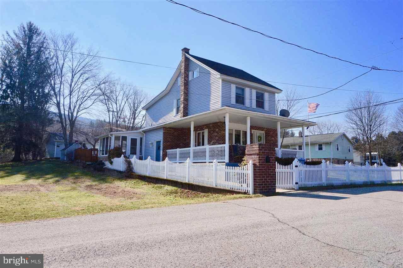 Williamstown, PA 17098,106 SOUTH ST