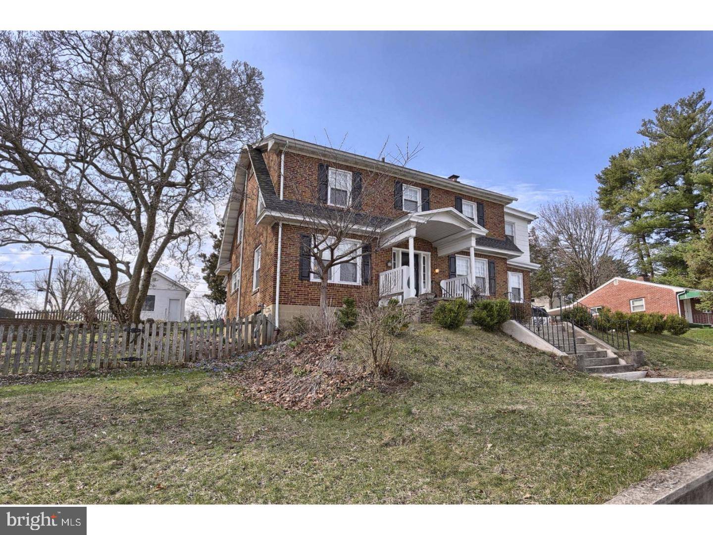 West Lawn, PA 19609,2048 READING BLVD