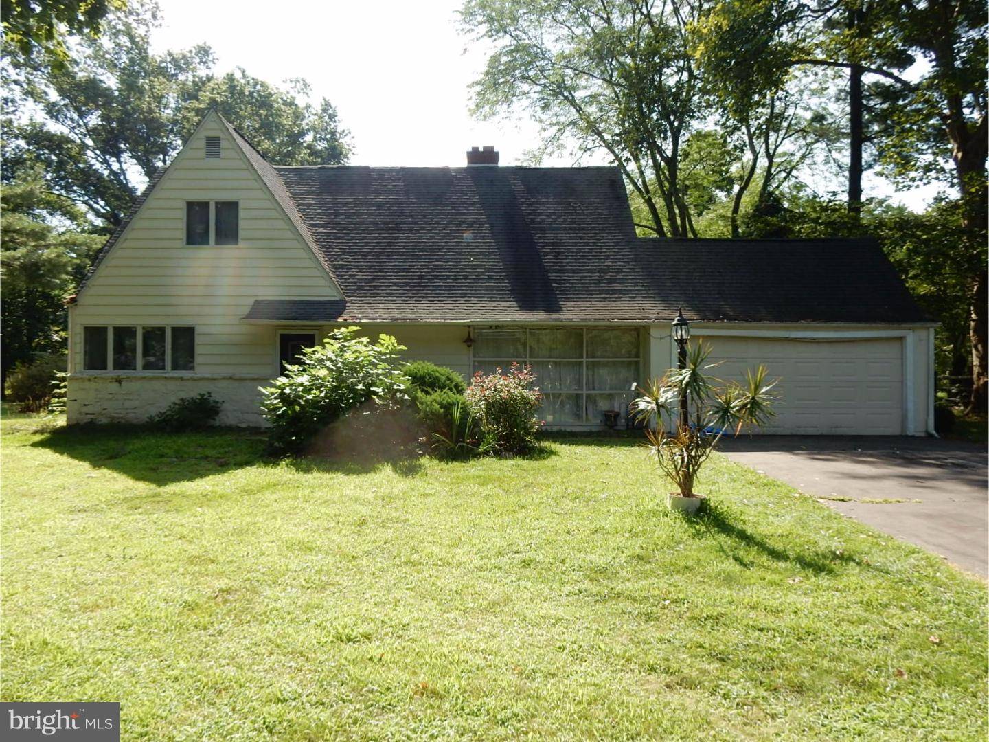 Ambler, PA 19002,1223 CEDAR RD