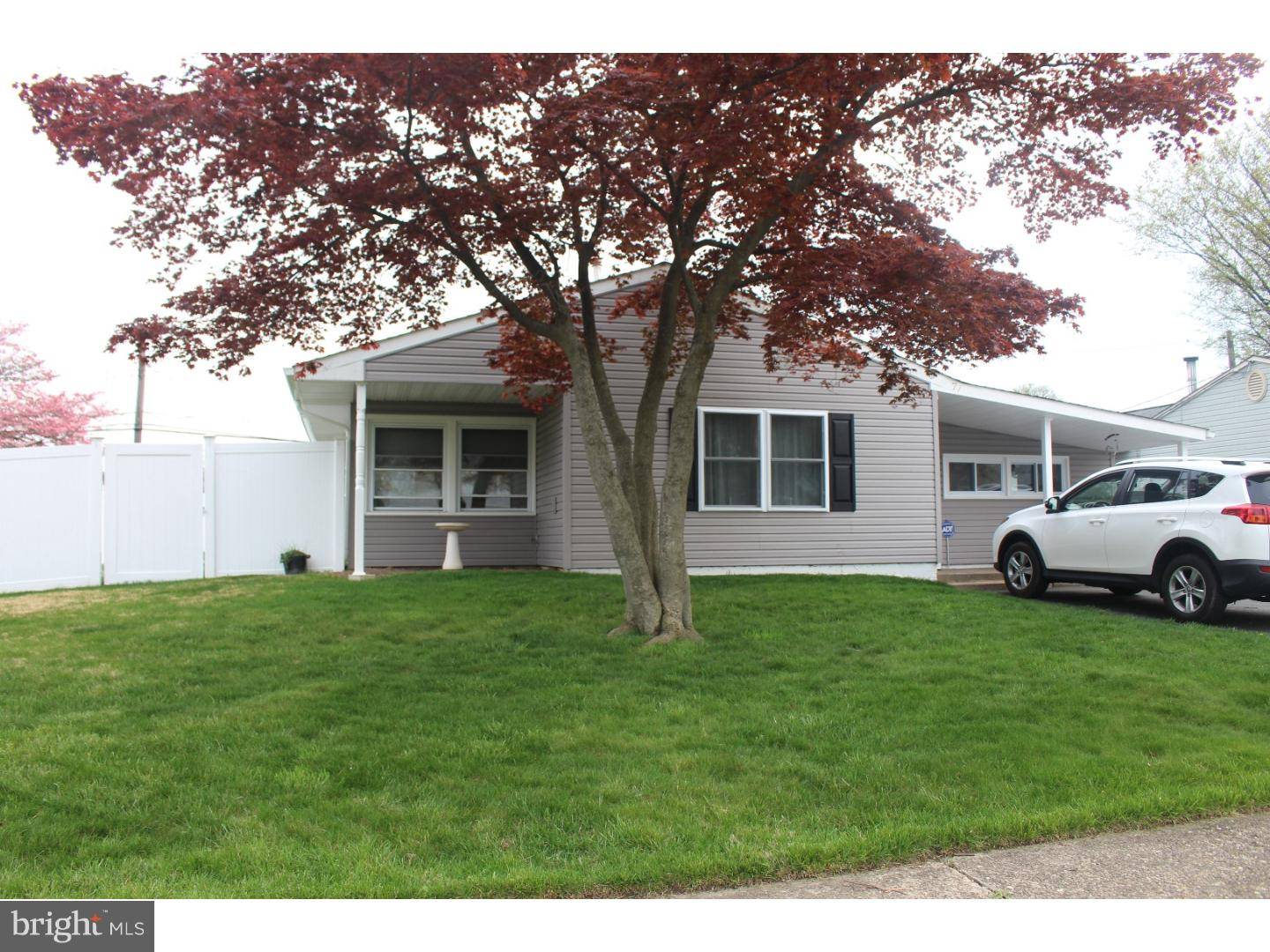 Levittown, PA 19054,77 BLUE SPRUCE LN