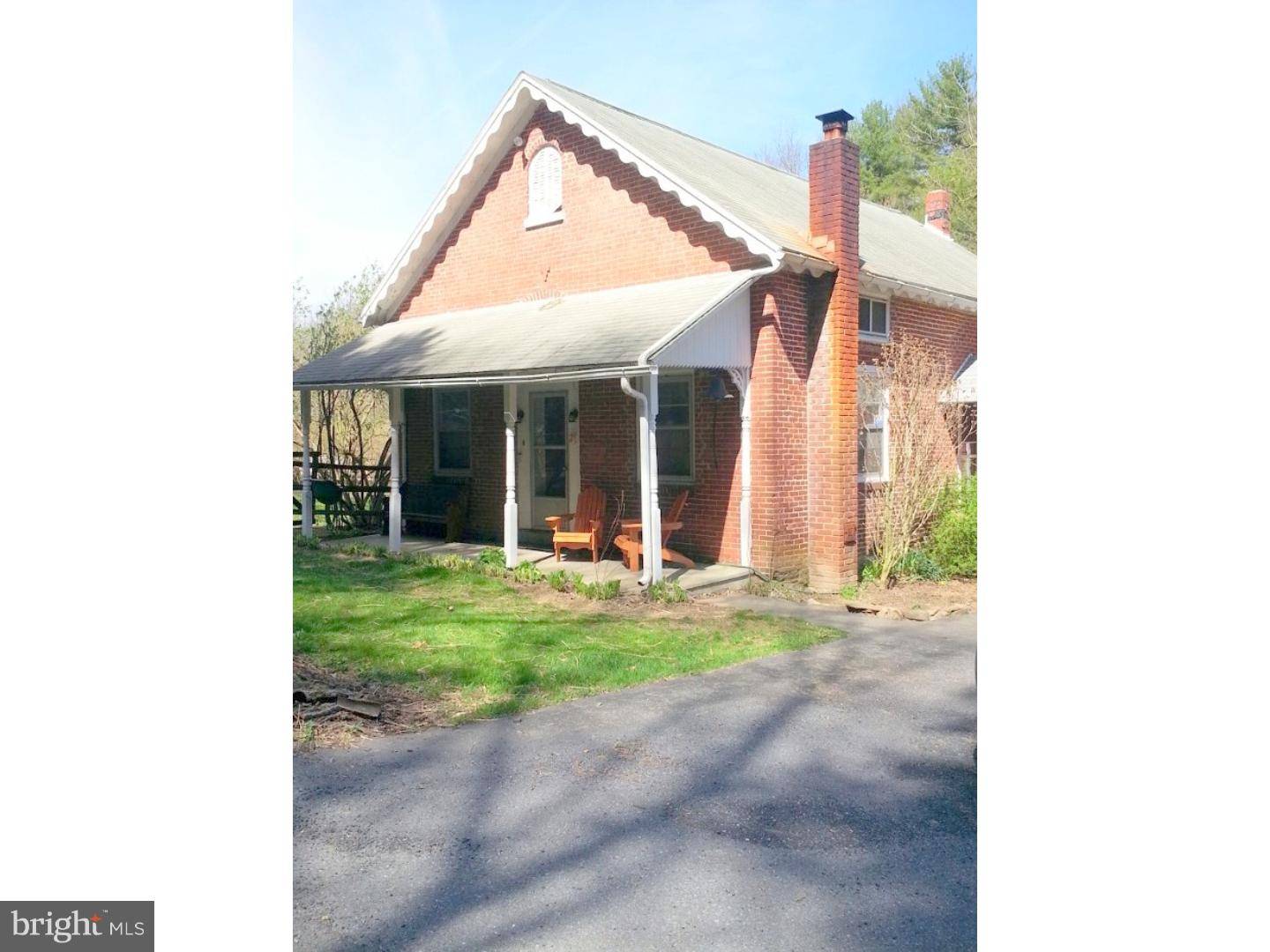 Lenhartsville, PA 19534,33 MOUNTAIN RD