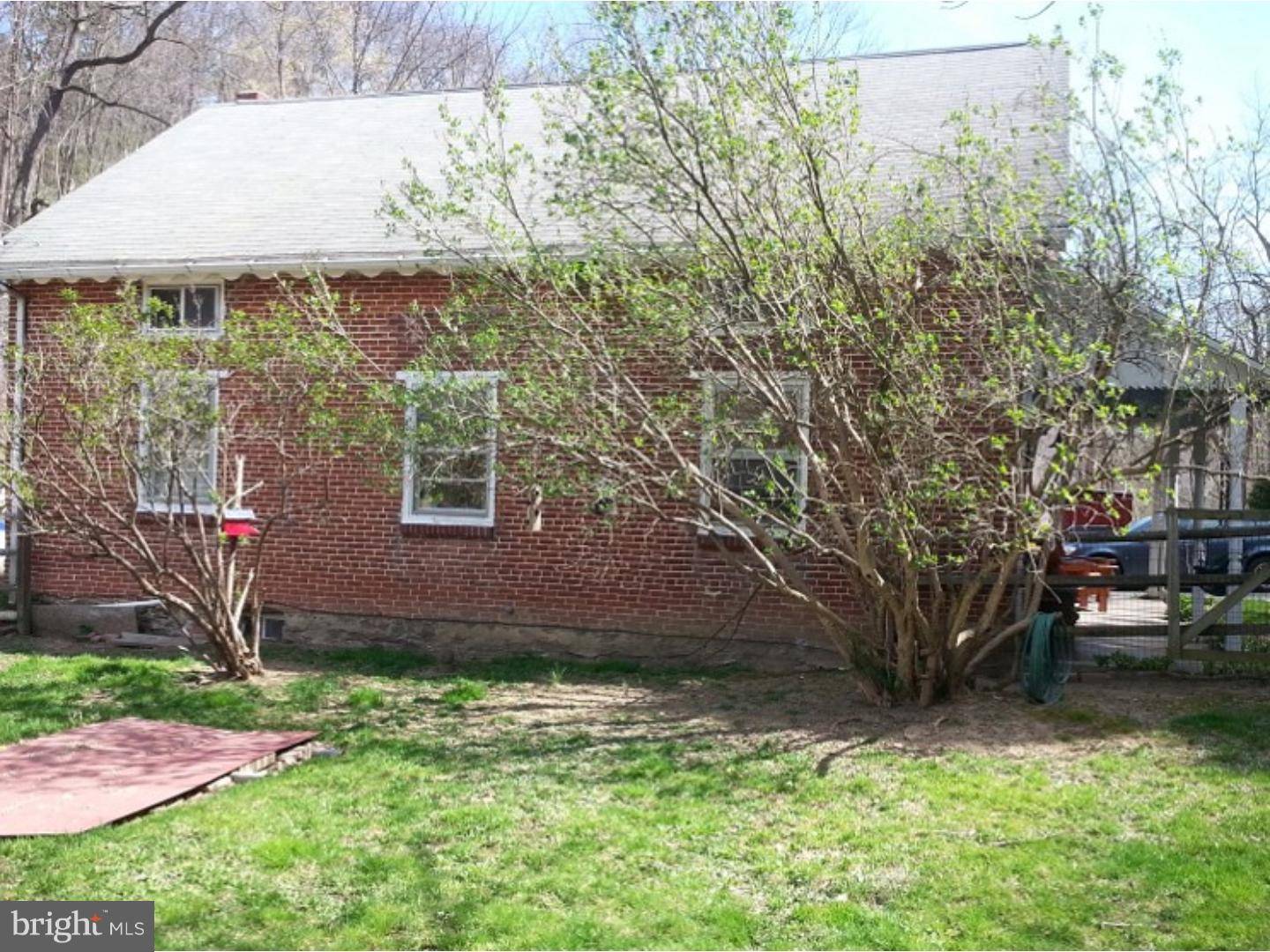 Lenhartsville, PA 19534,33 MOUNTAIN RD