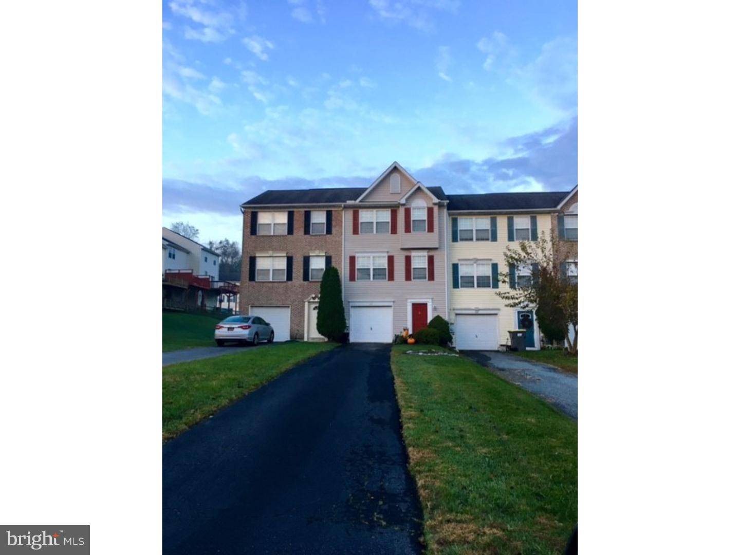 Hockessin, DE 19707,53 EMANDAN LN