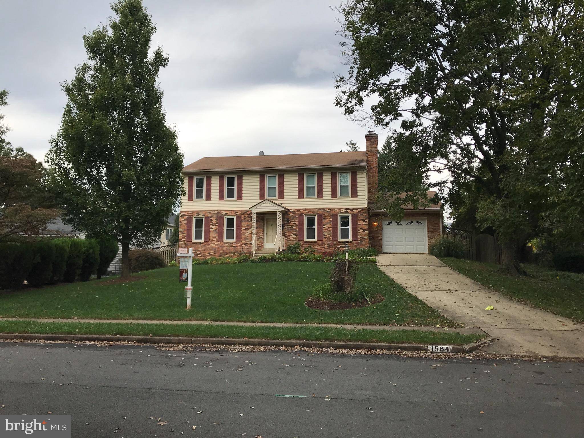 Mclean, VA 22101,1564 MARY ELLEN CT