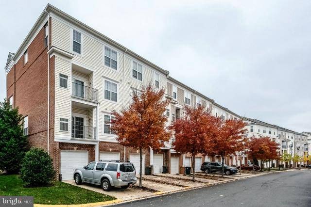 Suitland, MD 20746,5501 LANIER AVE #345