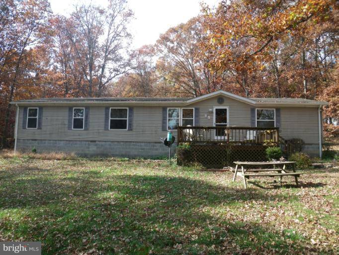 Maysville, WV 26833,261 OAK HAVEN