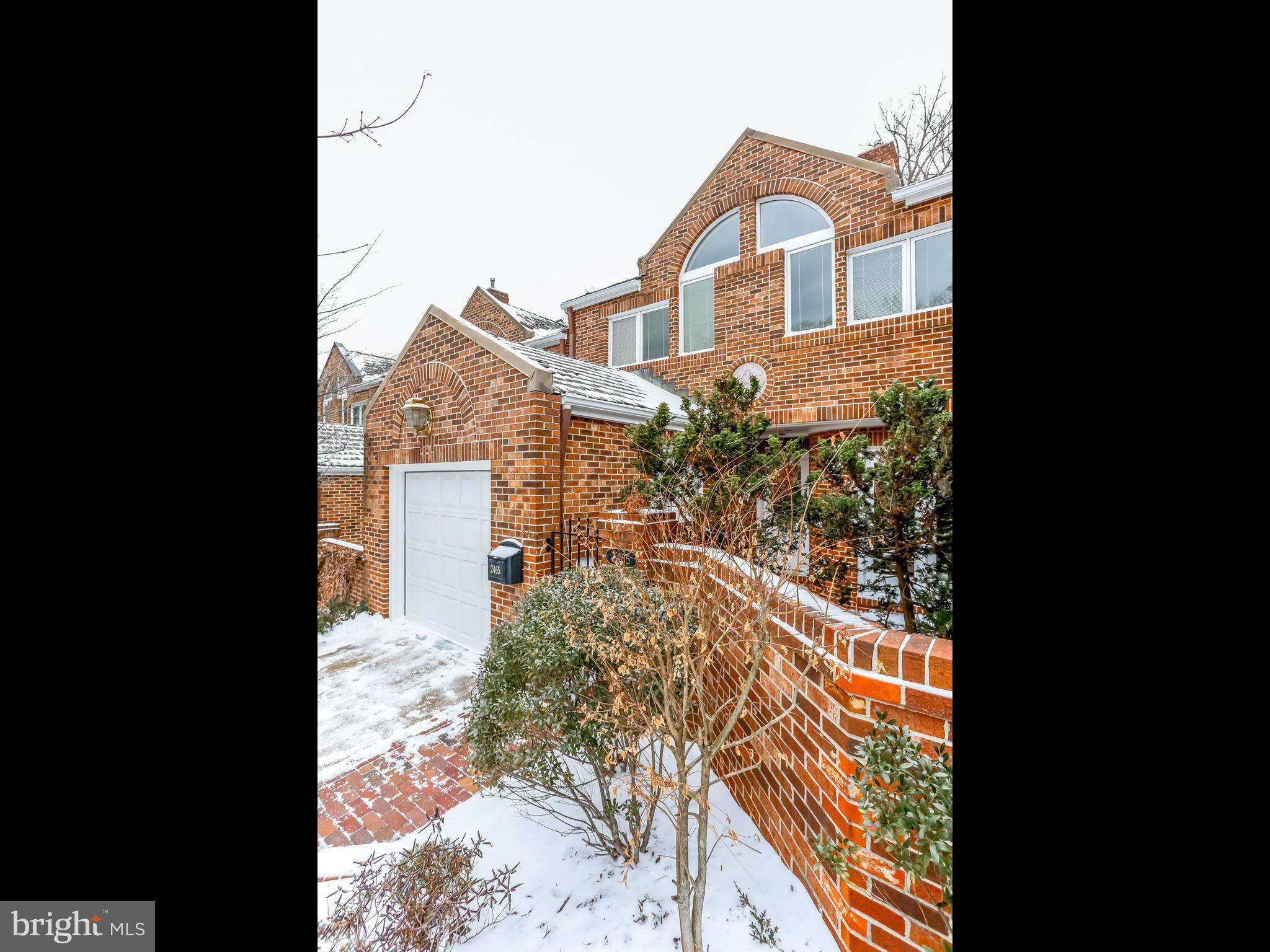 Arlington, VA 22207,2465 WAKEFIELD CT