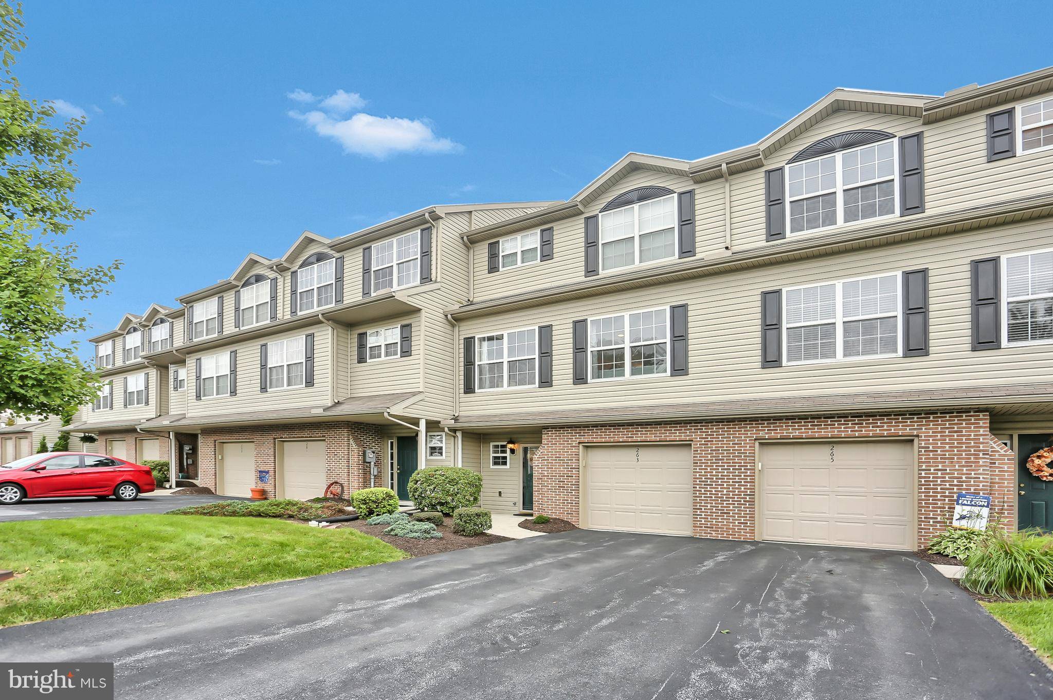 Hummelstown, PA 17036,263 OSPREY LN