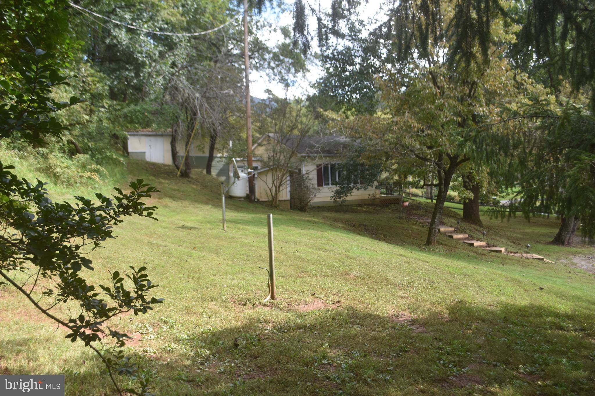 Luray, VA 22835,1079 SHENK HOLLOW RD